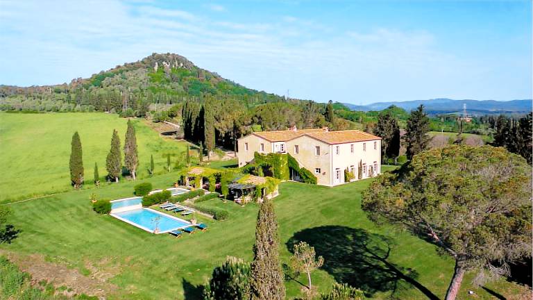 Child-friendly villa with private pool, sauna & garden | Suitable for remote work | Pet-friendly — photo 2