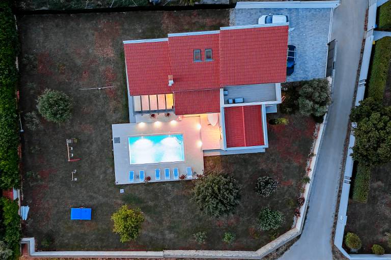 Fully equipped charming villa with barbecue & pool | Pet-friendly — photo 4