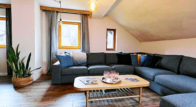 Nice serviced apartment with yard & terrace | Pet-friendly — photo 2