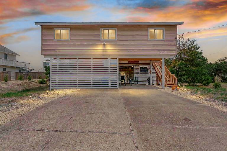 House Sandbridge