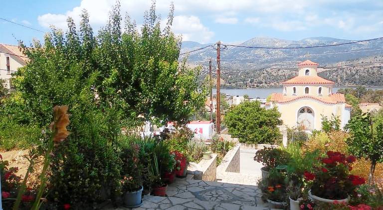 Ismene Apartments — photo 4