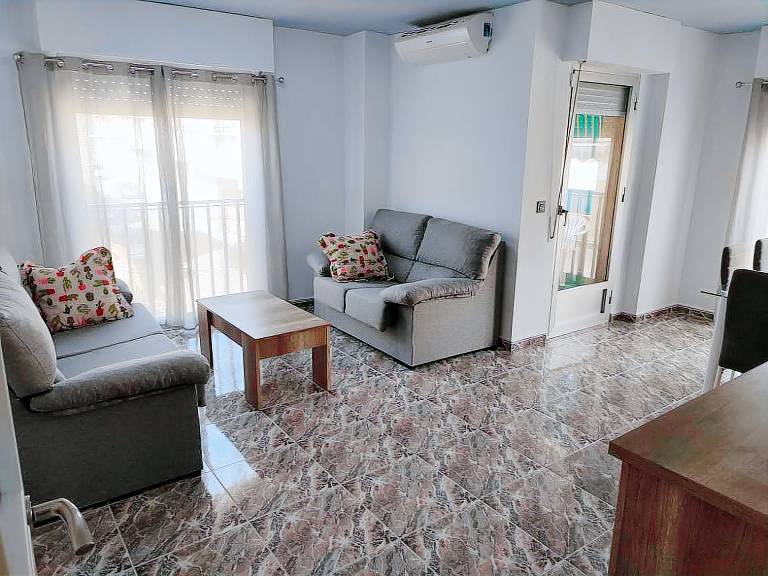 Holiday apartment with terrace — photo 2