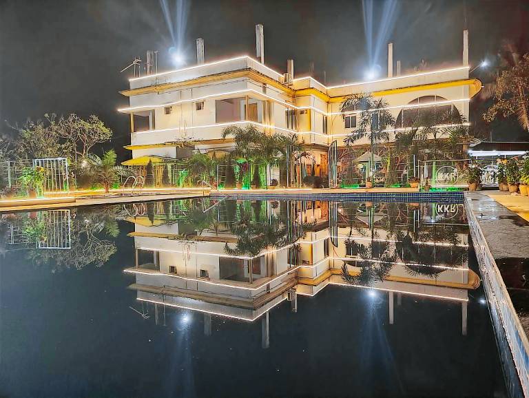 Farmhouse Deshpriya Nagar