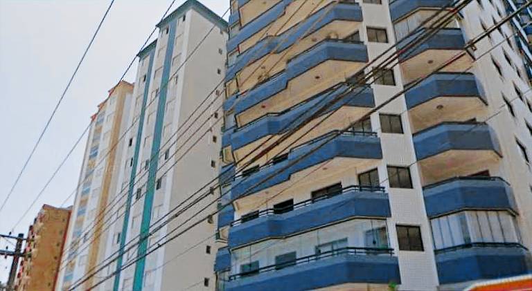 Apartment with 2 rooms for 7 persons in Praia Grande