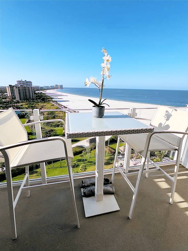 Condo  Marco Island