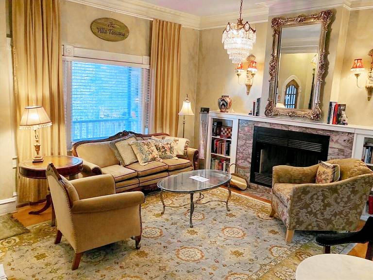 The Villa Toscana in Lincoln, IL