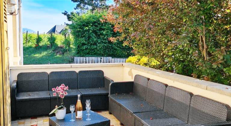 House with jacuzzi | Pet-friendly — photo 4