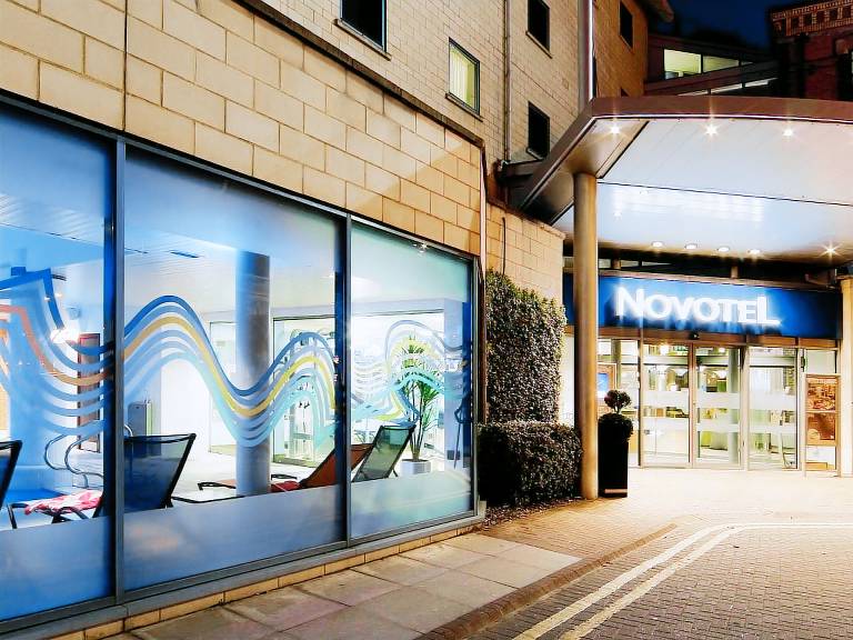 Novotel Cardiff Centre Hotel — photo 5