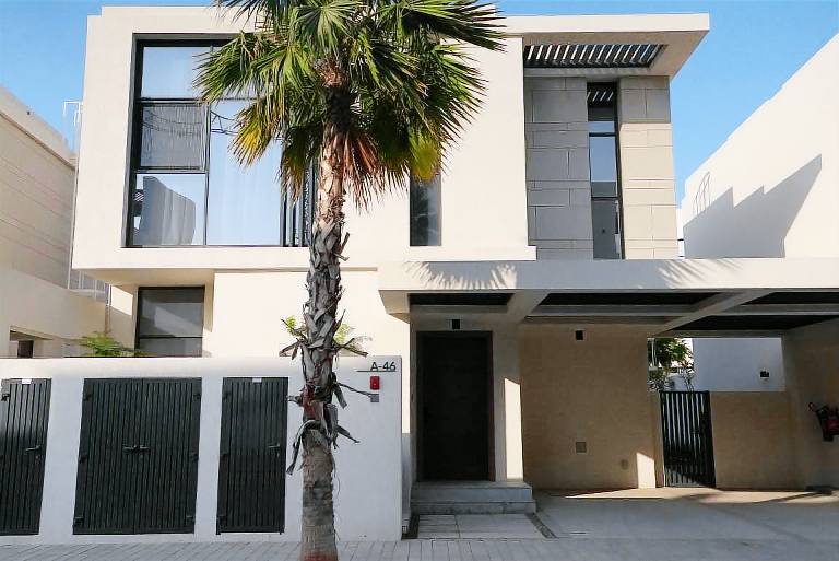 350 m&sup2; Ferienhaus