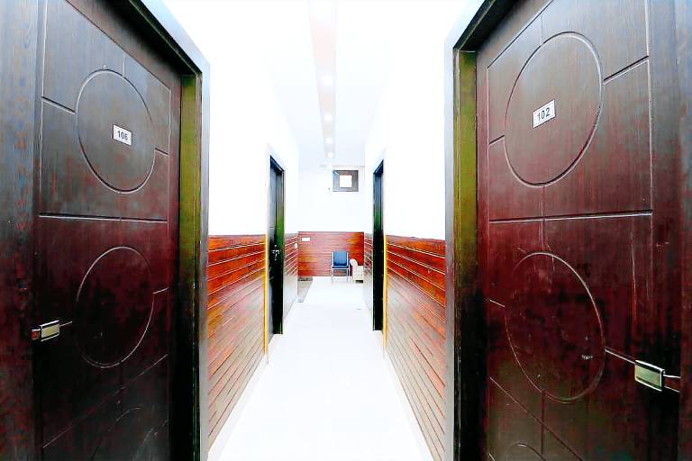 OYO Hotel Chanderlok