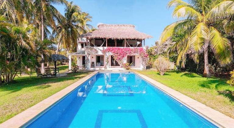 Casa Maya private villa on the beach in Oaxaca