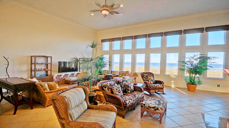Manu Kai - Beachfront House with private pool and hot tub — photo 3