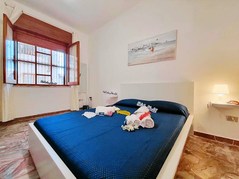 Holiday apartment with 1 room for 4 persons in Messina