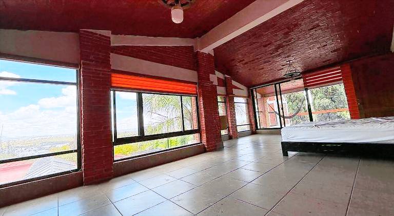 Pleasant house with pool | Pets allowed — photo 2