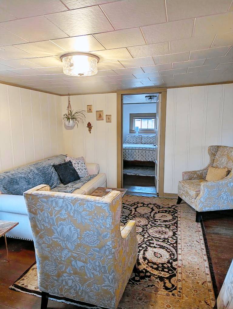 Cabin Dillon