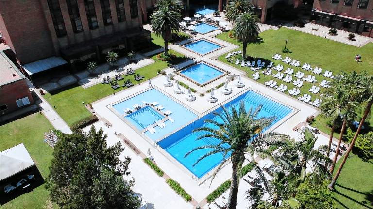 Sheraton Pilar Hotel & Convention Center