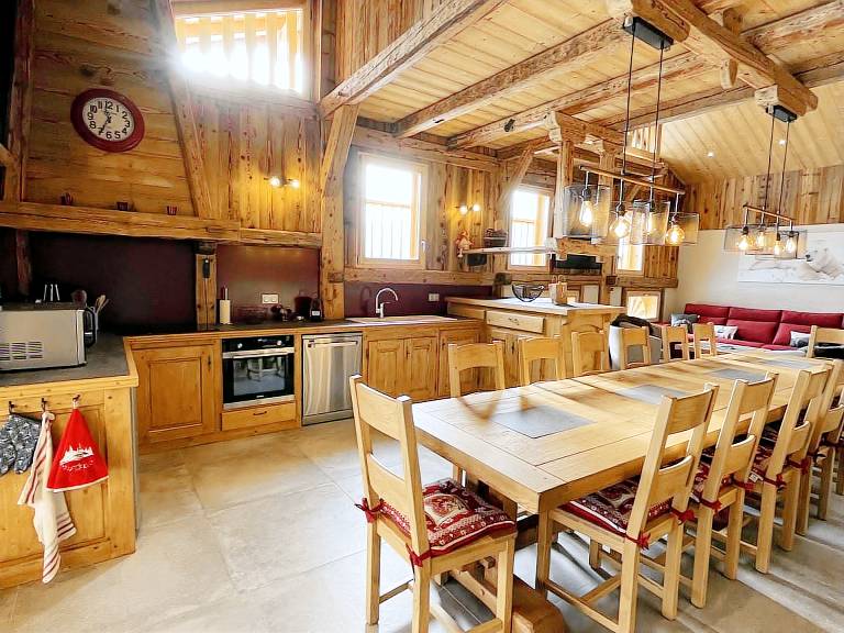 Spacious chalet in Samoëns, 6 bedrooms, perfect for 14 people with Wifi — photo 3