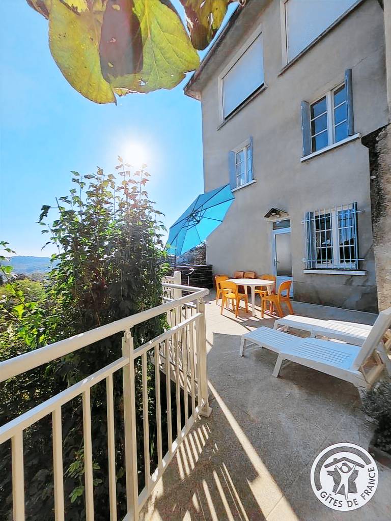 Gite with terrace, yard & barbecue | Dogs allowed — photo 4