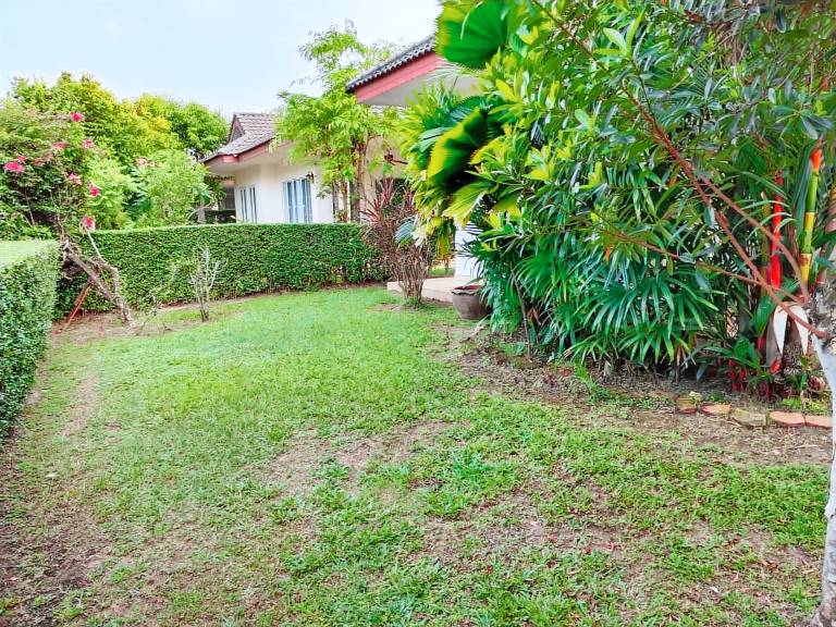 Villa with BBQ, pool & garden | Suitable for remote work — photo 5