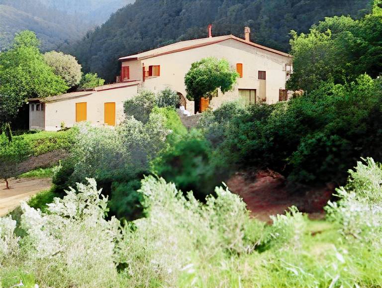 House with grill, patio & pool in Casciana Terme Lari