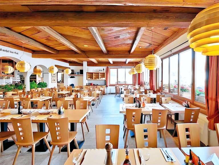 Hotel Sonne St. Moritz 3 Superior — photo 3