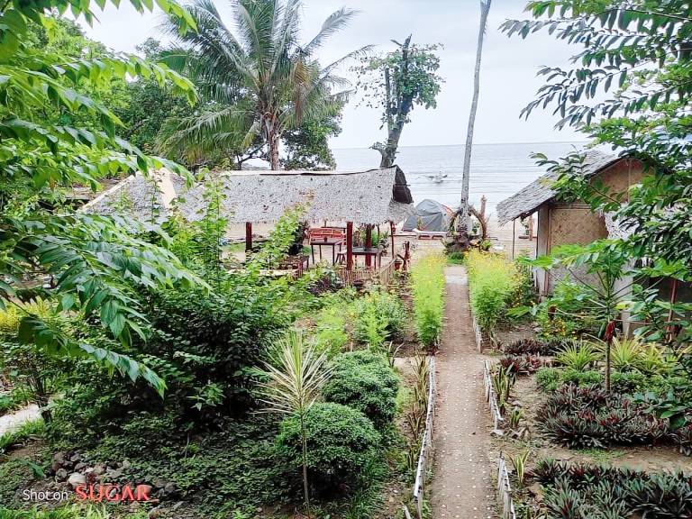 Villa with yard & barbeque — photo 3
