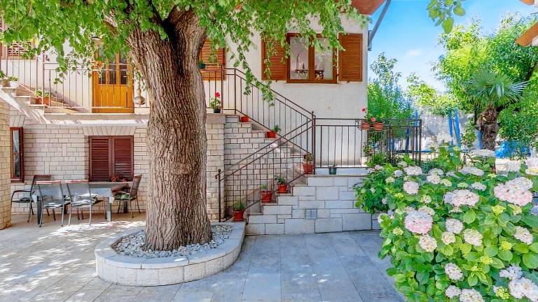 Ferienwohnung  Kurili