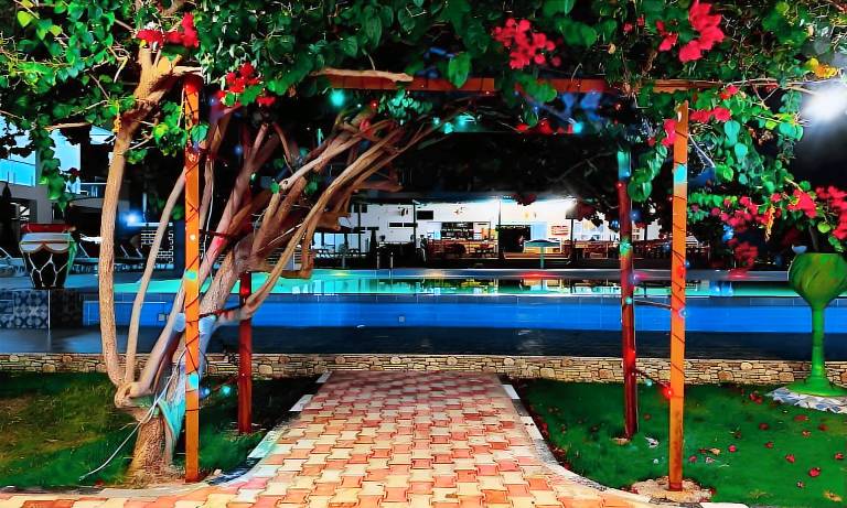 Sun N Sand Beach Resort — photo 5