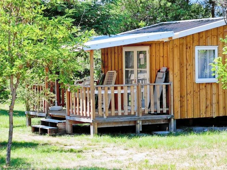 Mobile home with heated pool & patio — photo 4