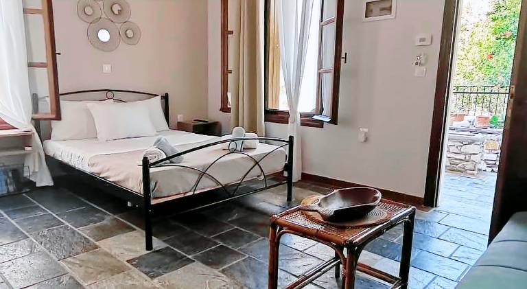 Apartment with 1 room for 3 persons — photo 4