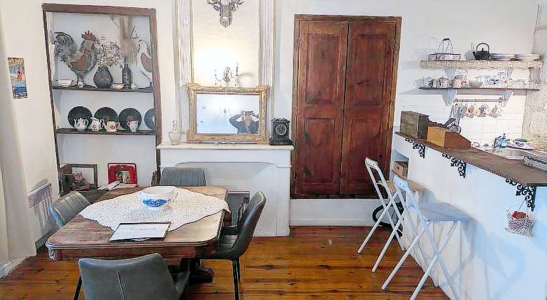 Nice holiday apartment | Next to Popes' Palace | Pets are welcome — photo 3