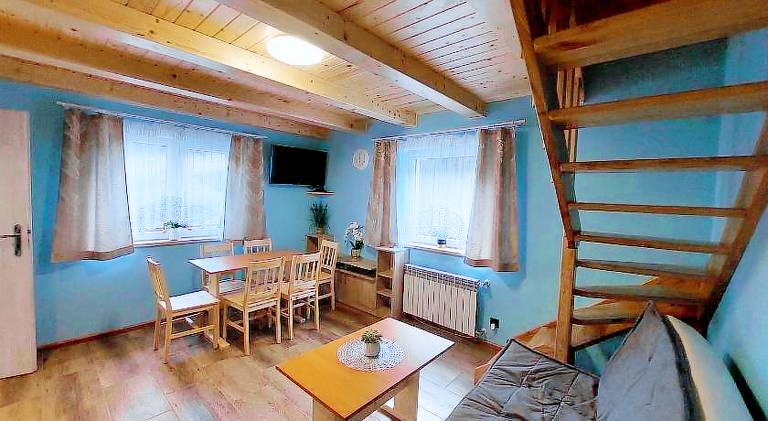 Chalet with 2 rooms for 8 persons — photo 2