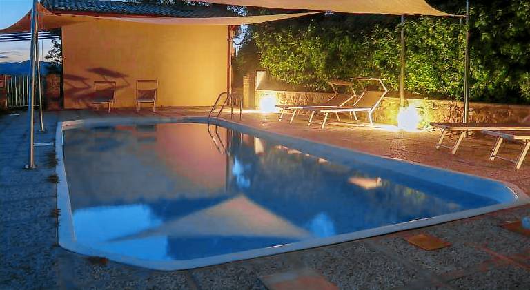 Pleasant farm with barbeque, pool & patio | Pet-friendly — photo 3