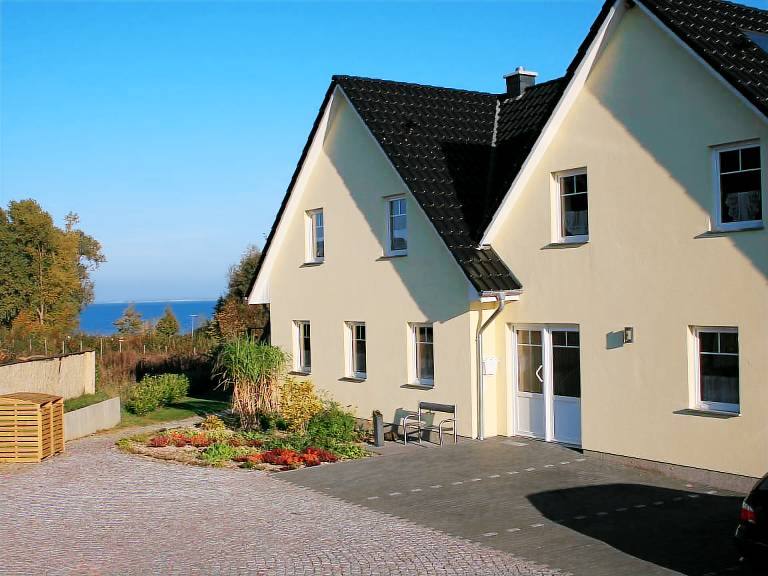 Holiday apartment with 2 rooms for 5 persons in Wismar