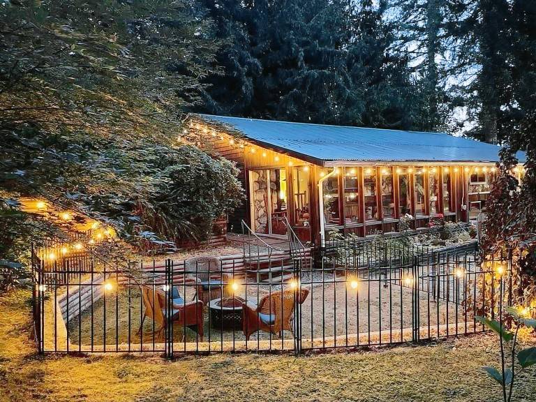 House Cortes Island