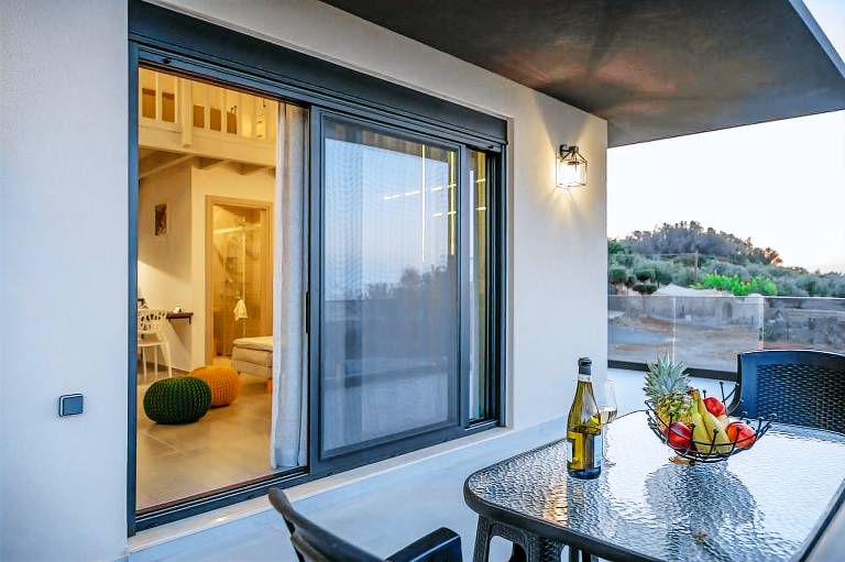Villa Dias Guest House – Sea & Mountain Views, Pet Friendly — photo 3