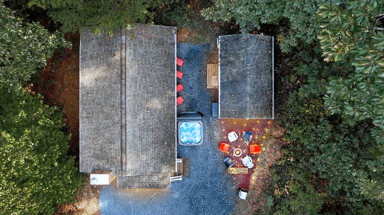 Family-oriented beautiful house with barbeque & hot tub | Pet-friendly — photo 3