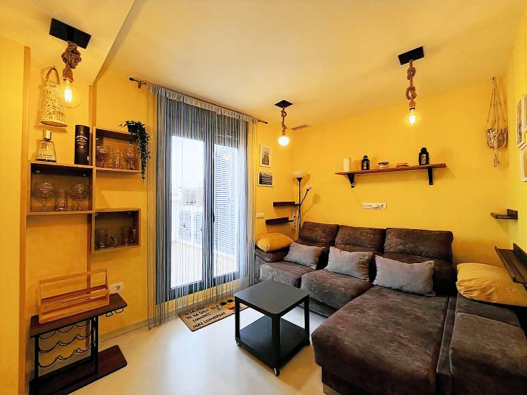 Holiday apartment with patio, BBQ & yard | Next to Cádiz Cathedral — photo 3