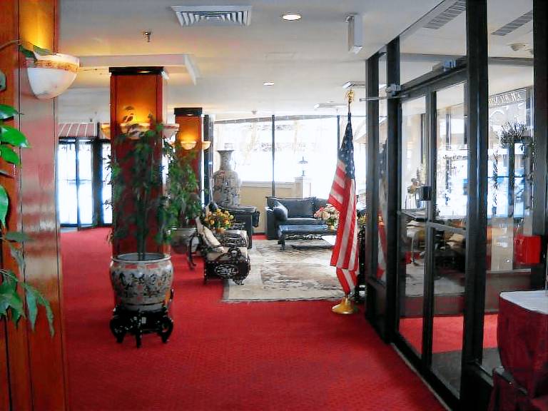 Stamford Suites