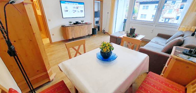 Children-friendly wonderful rental apartment with pool & sauna | Mountain view | Suitable for remote work | Dogs allowed — photo 2