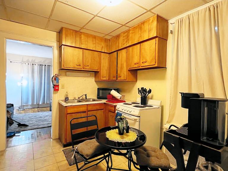 Apartment Utica