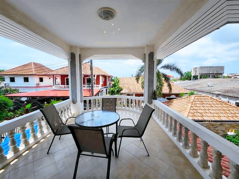 Villa with barbeque & pool | Good for workation | Pets are welcome — photo 3