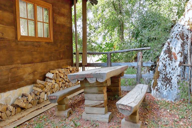 Vacation home with garden, terrace & BBQ — photo 5