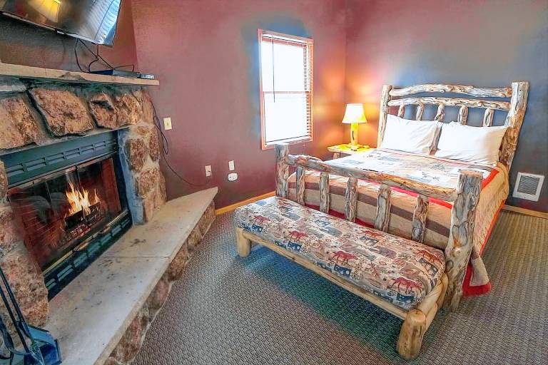 Lazy R Cottages: 18 — photo 3