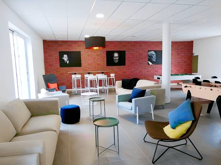 Comfort Hotel MARTIGUES SAINT-MITRE — photo 5