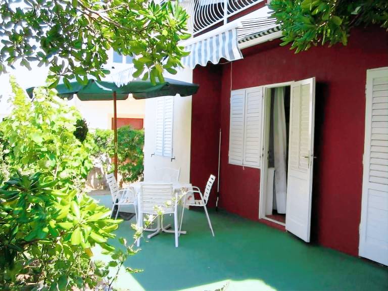 Pleasant rental apartment with grill & terrace | Next to the beach | Pet-friendly — photo 5