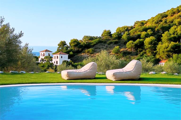 Apartment with pool & fast internet | Water view — photo 4