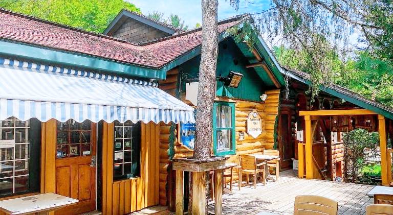 Chalet Alpine
