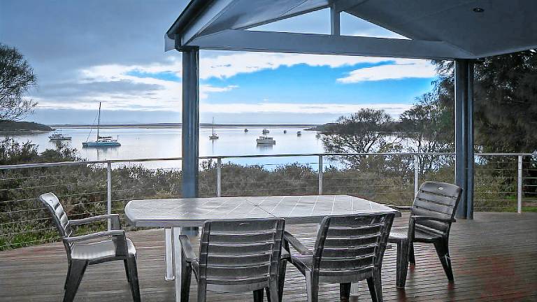 House Coffin Bay