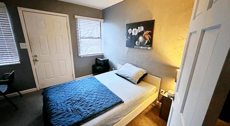 Downtown Private Deluxe Room